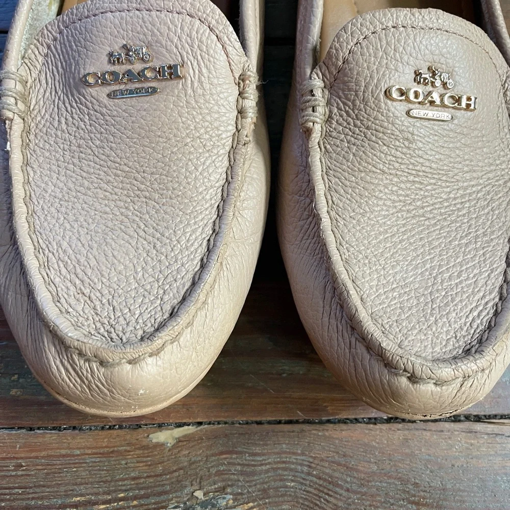 Coach Marley Driver Leather Loafers Quiet Luxury Slip On Metal Logo- Sz 6 🧡🎀